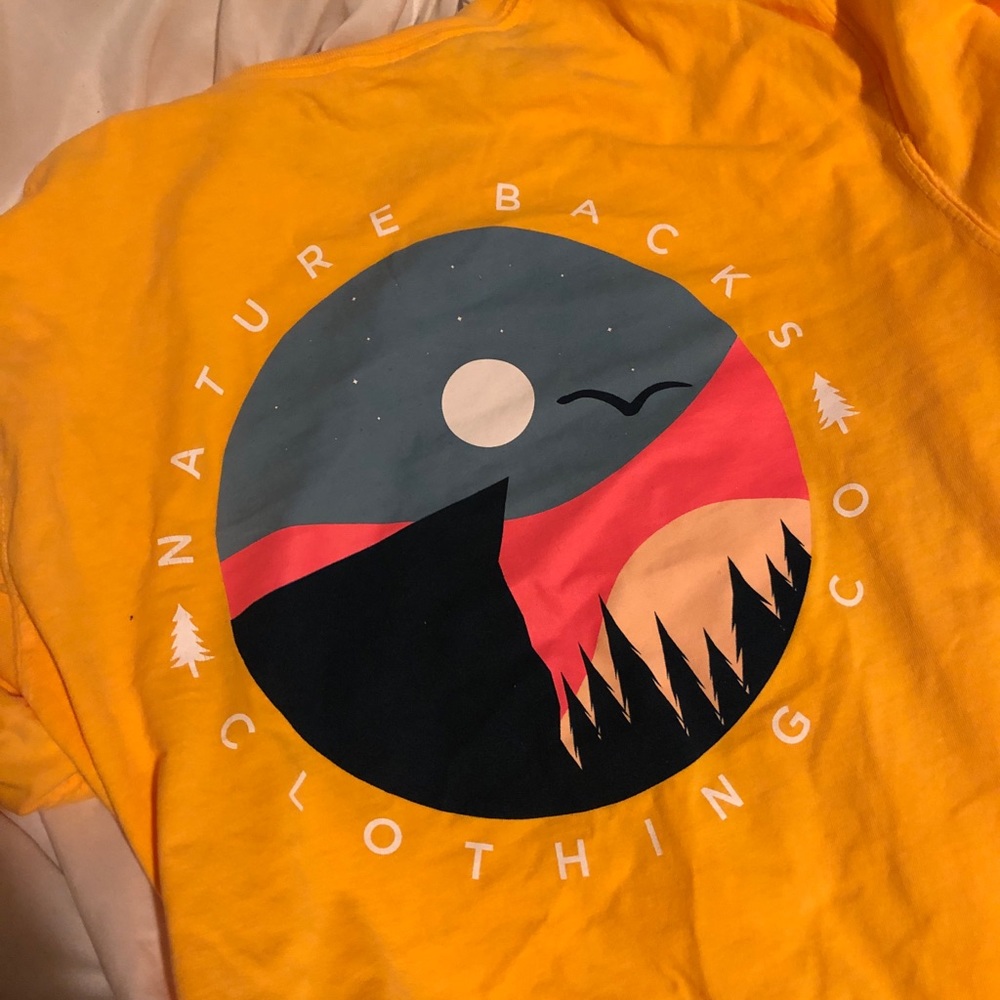 NWOT Natureback Tee